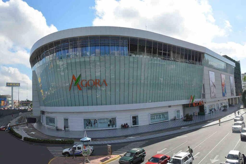 Cerca Del Mar, Obelisco Macho Y Zona Colonial 聖多明哥 外观 照片