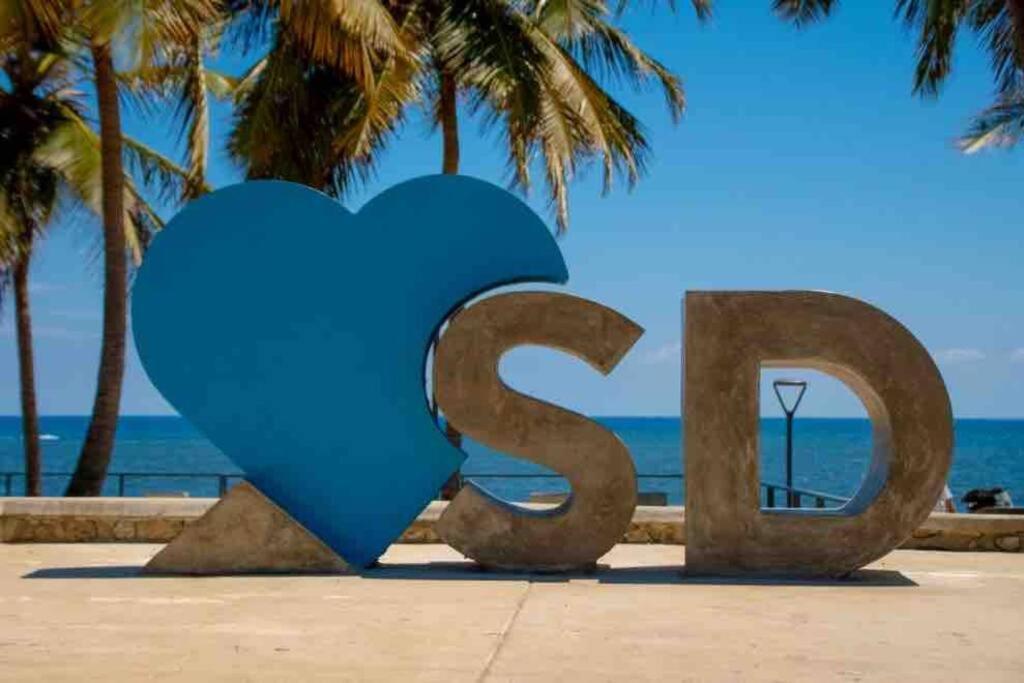 Cerca Del Mar, Obelisco Macho Y Zona Colonial 聖多明哥 外观 照片